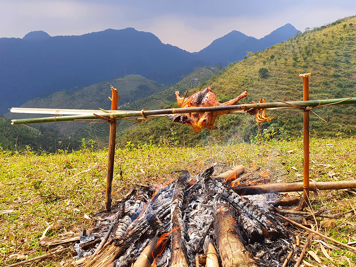 Mai's House Lung Van